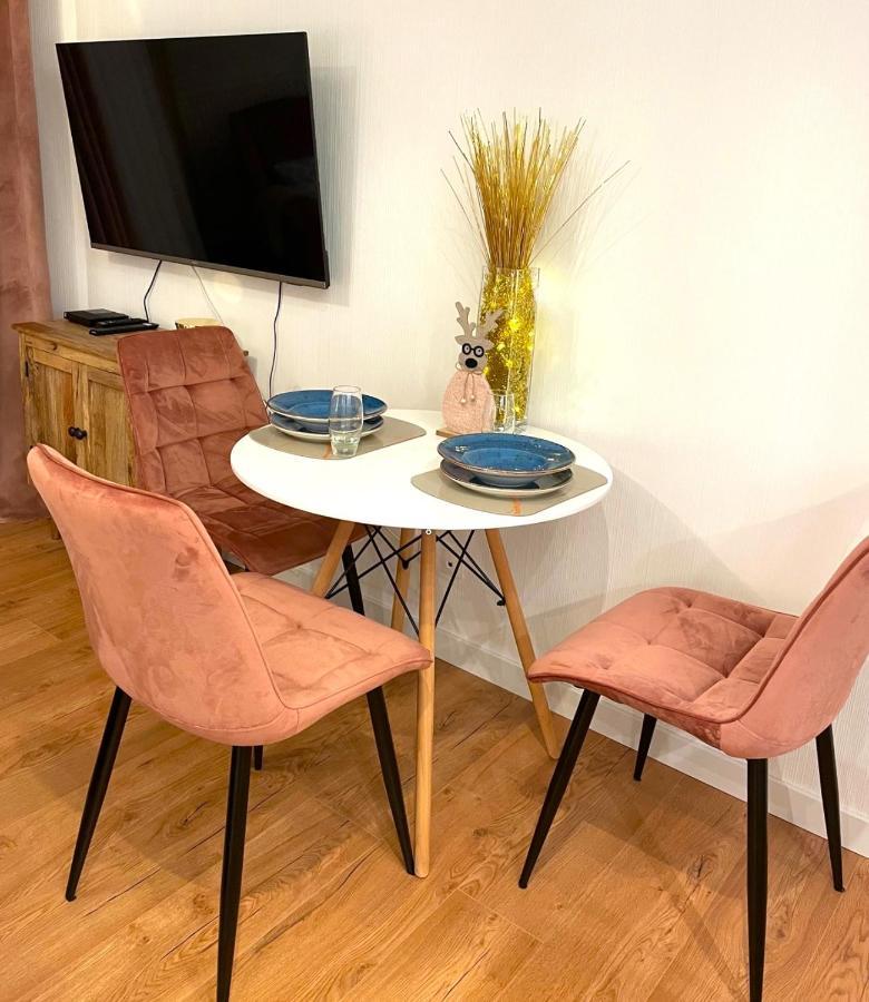 Apartment Rozowa Fala - Pinea